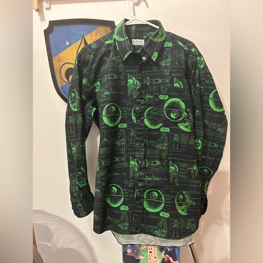 Kid XL Star Wars themed button up